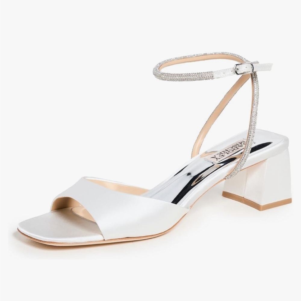 Badgley Mischka Women's Infinity Heeled Sandal - Picture 1 of 4